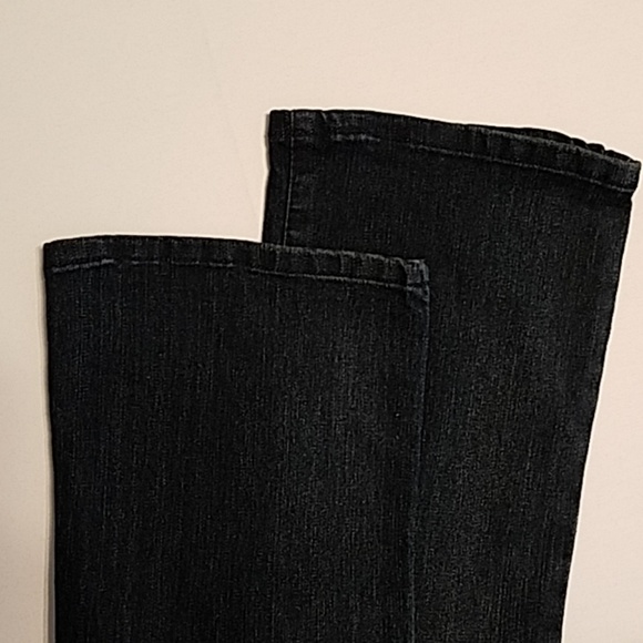 Kardashian Denim "Khloe" Curvy Slim Boot cut Jeans - Picture 6 of 6